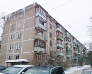 2-комнатная квартира площадью 42 кв.м, улица 8 Марта, 43 | цена 15 000 руб. | www.metrprice.ru