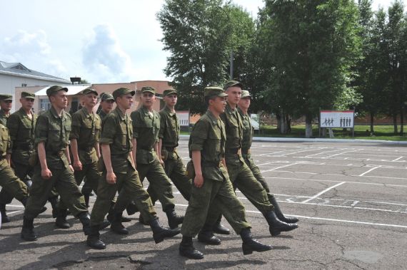 Военнослужащих, злоупотребляющих правом на жилье, будут увольнять