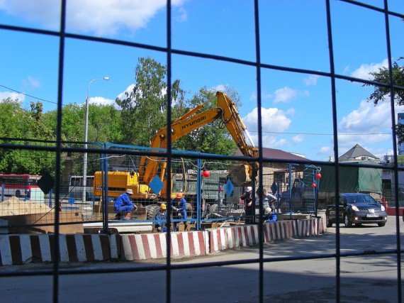 Точечная застройка на юго-западе Москвы возмутила жителей столицы