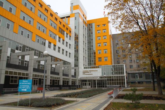 Минстрой заплатит за школы и больницы в рамках программы «Жилье для российской семьи»