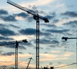 Сроки ввода 60% заявленных жилых проектов в Москве переносятся на более позднее время