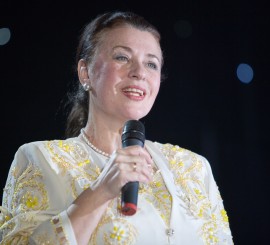 Сын Валентины Толкуновой выселил из квартиры женщину, ухаживавшую за его бабушкой