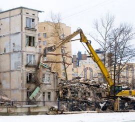 Почти 80 собственников квартир в сносимых зданиях недовольны новым жильем