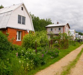 Из-за высоких налогов россияне могут начать избавляться от загородной недвижимости – эксперты