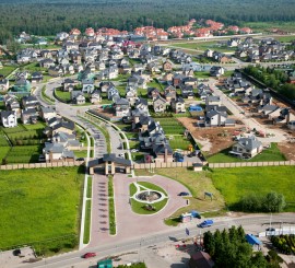 Девять из десяти покупателей жилья не представляют загородный поселок без магазина