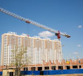 У ряда московских застройщиков продажи жилья в I полугодии упали на 60%