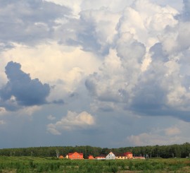 Число новых загородных поселков в Подмосковье за год уменьшилось на 60%