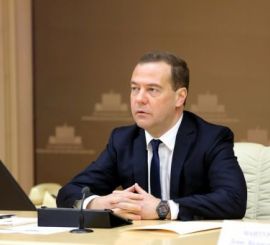 Необходимо ввести дифференцированную шкалу оплаты капремонта - Медведев